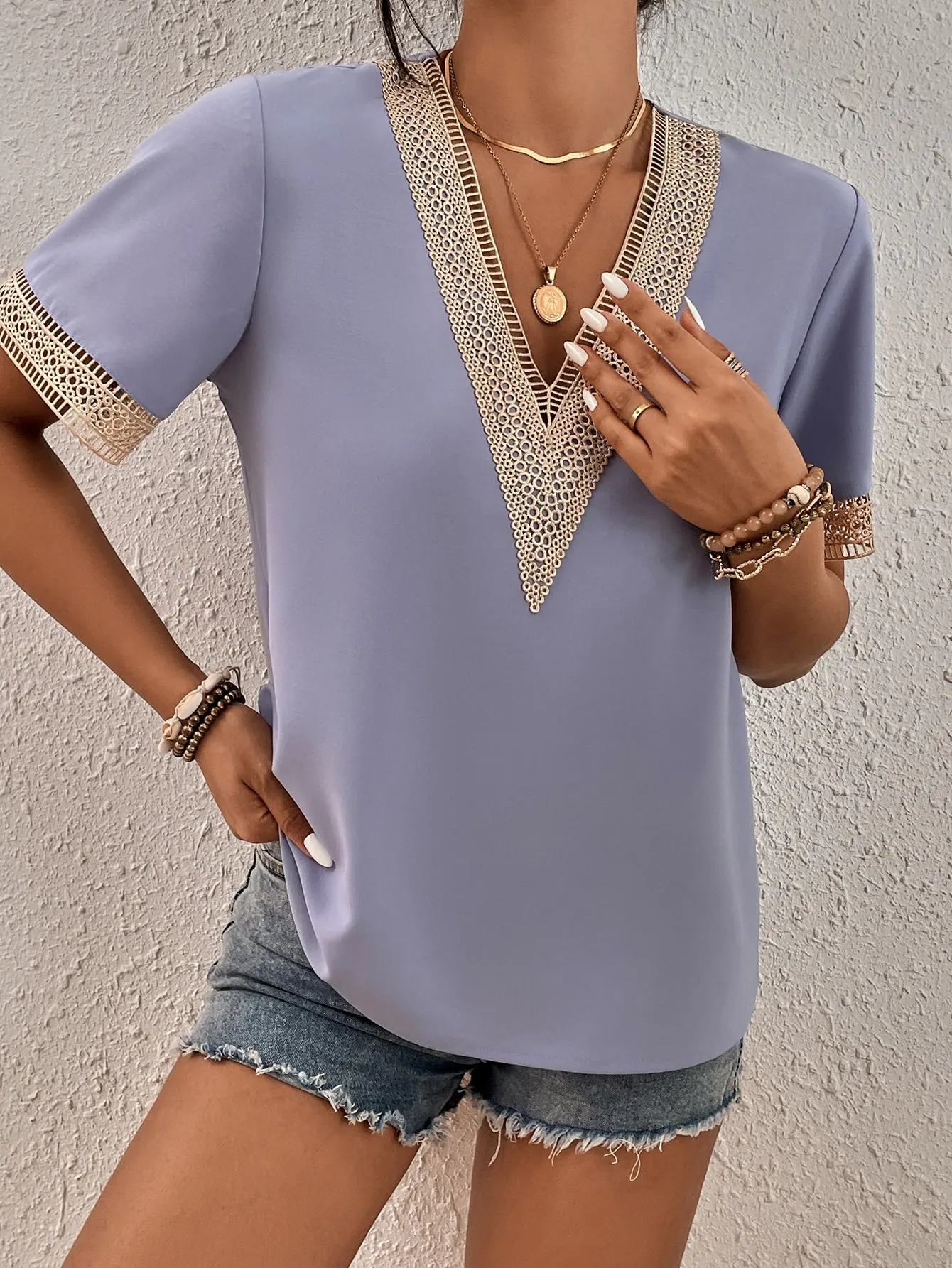 Contrast Guipure Lace Blouse