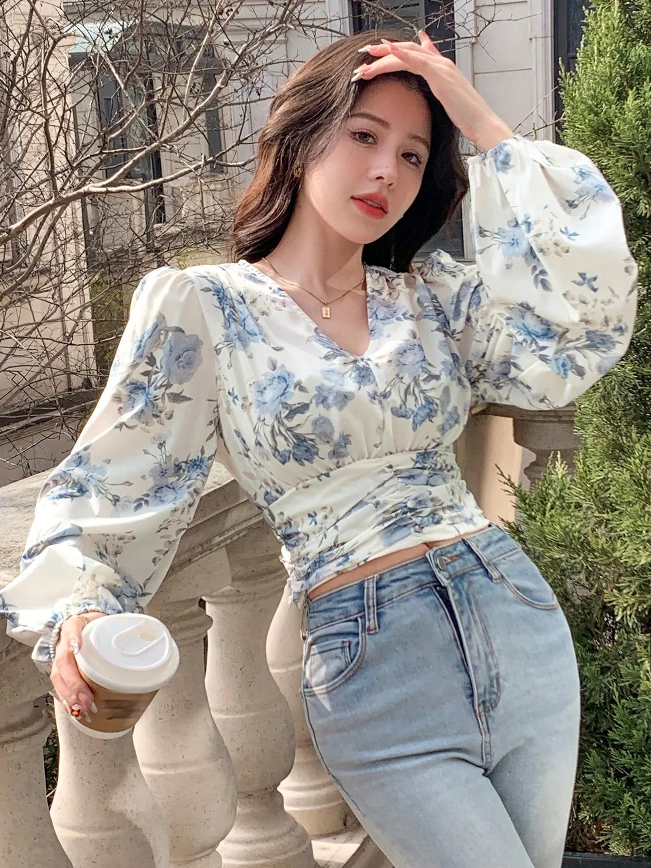 DAZY Floral Print V-Neck Crop Puff Sleeve Lady Shirt With Waist Belt