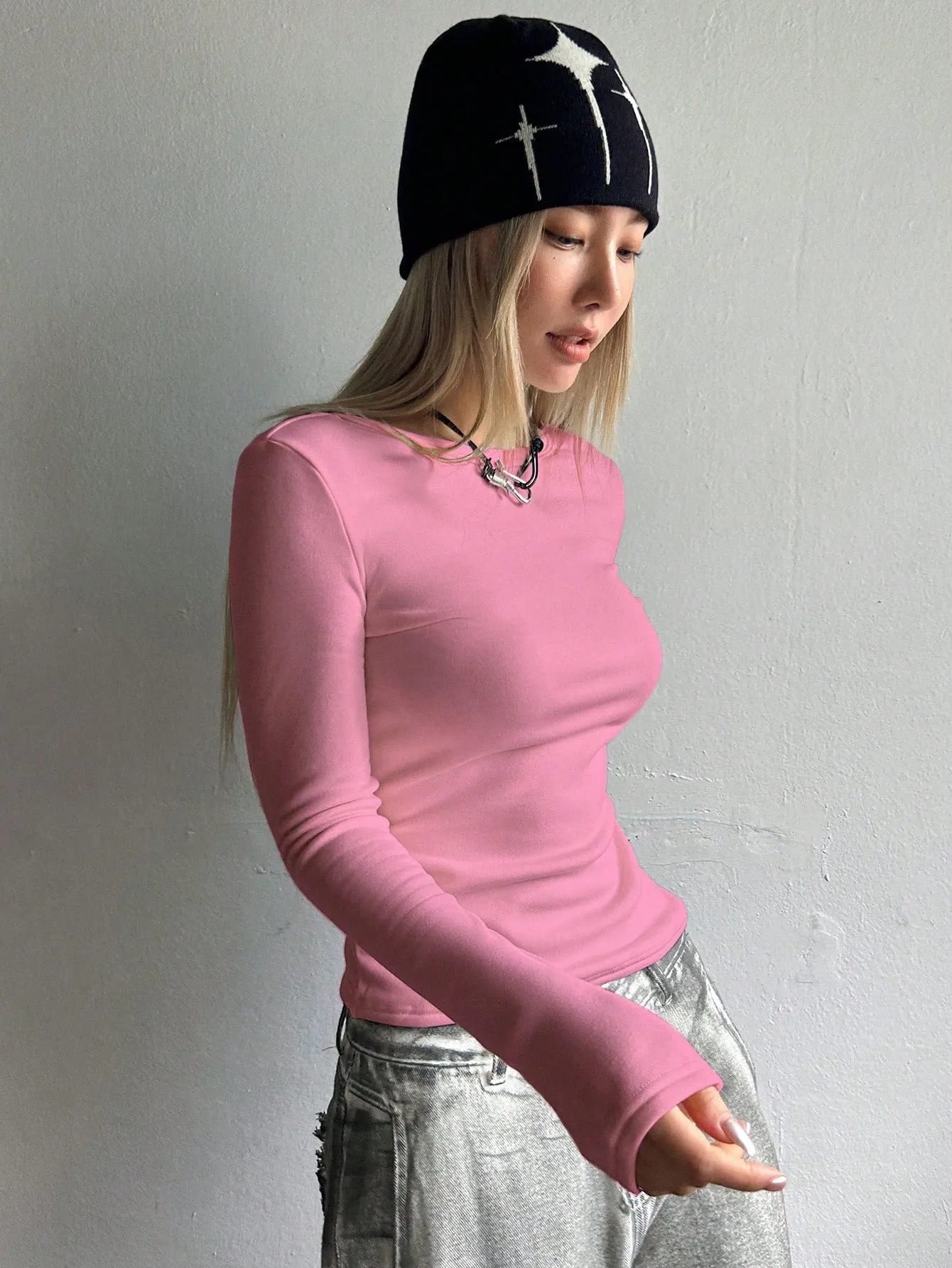 DAZY Solid Round Neck Tee