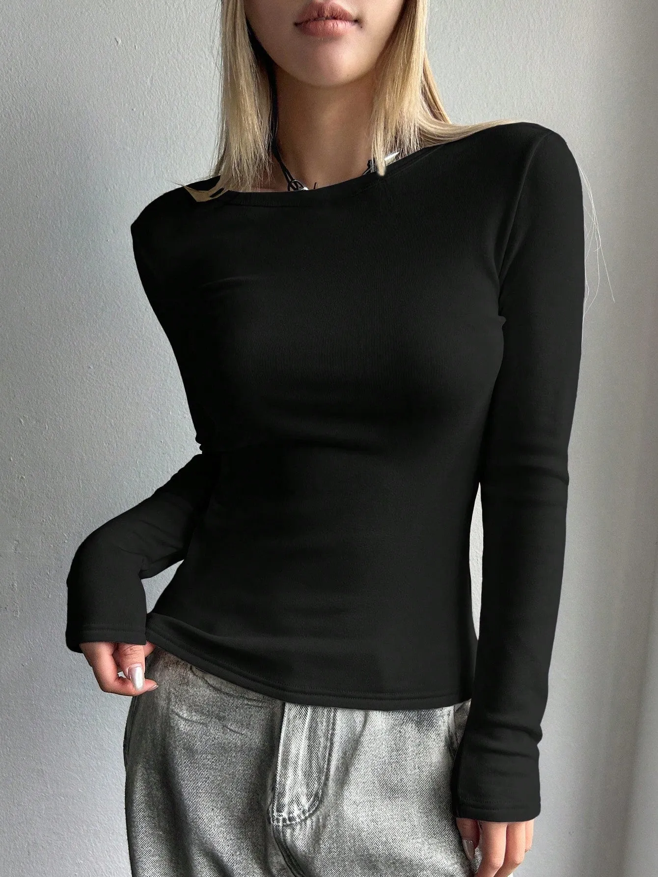 DAZY Solid Round Neck Tee
