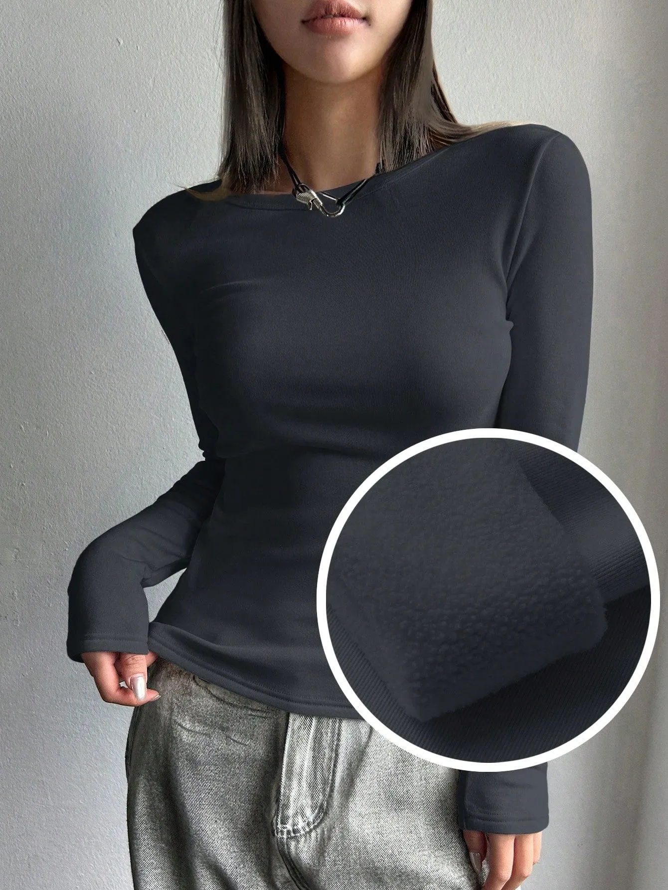 DAZY Solid Round Neck Tee