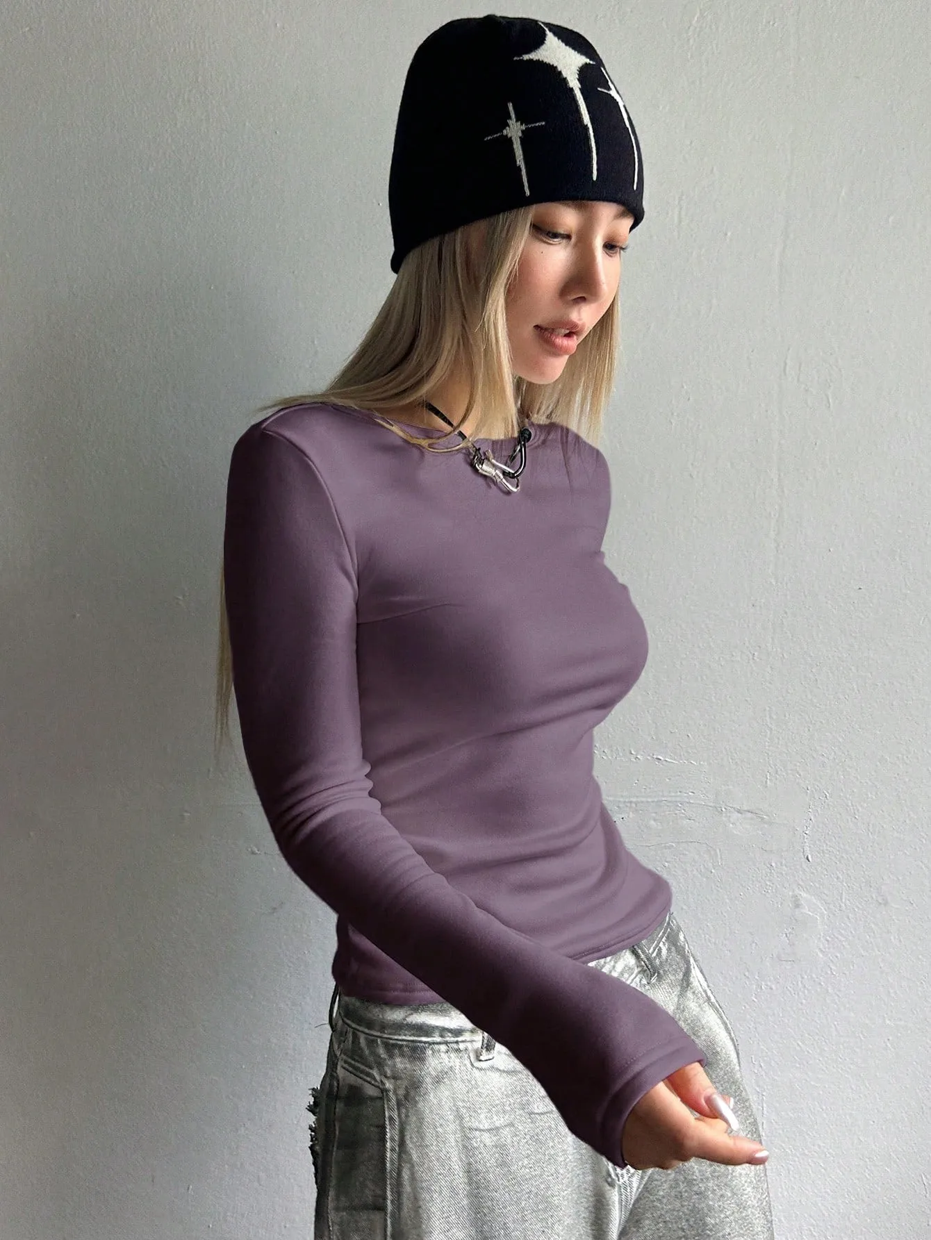 DAZY Solid Round Neck Tee