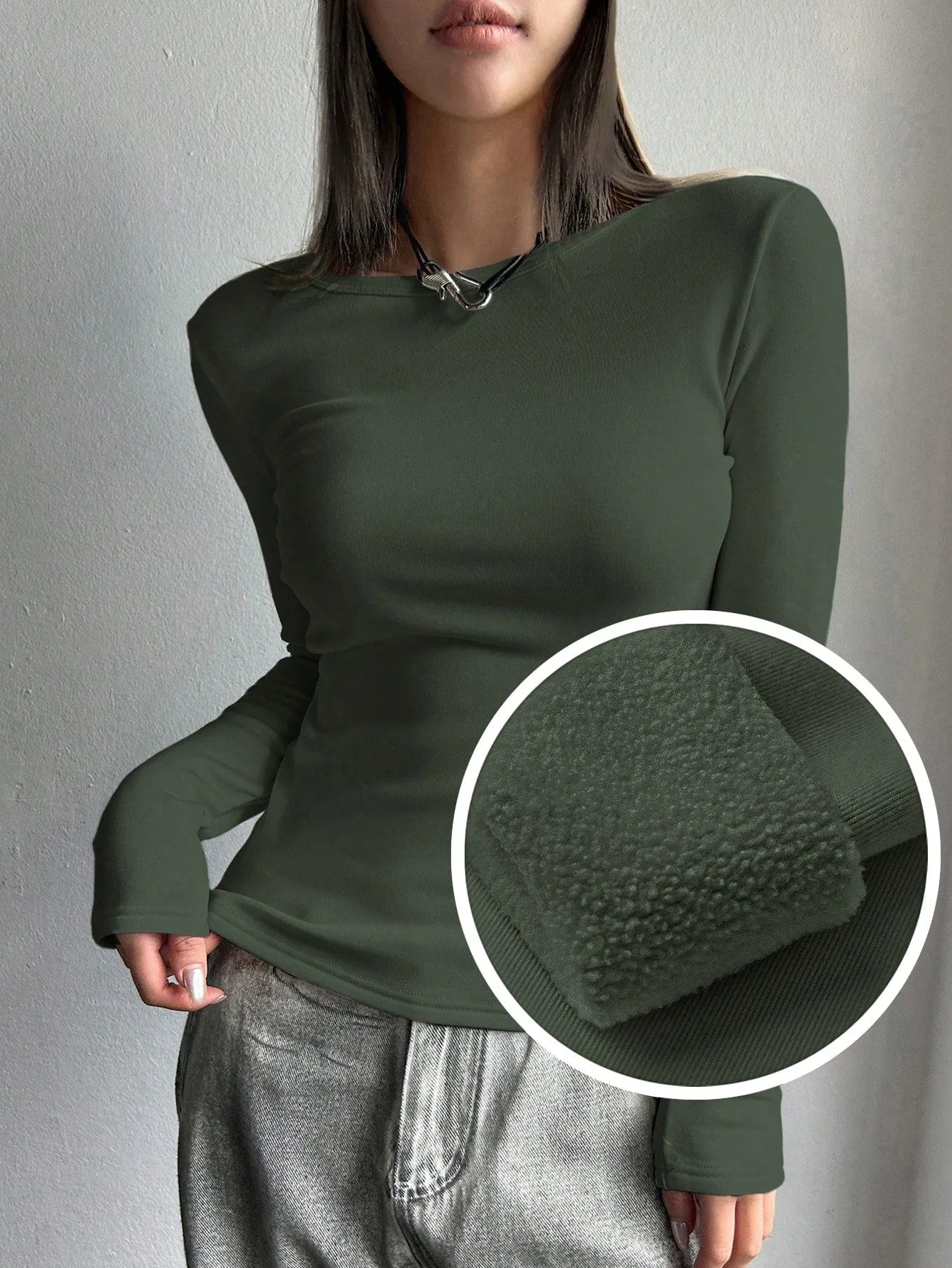 DAZY Solid Round Neck Tee