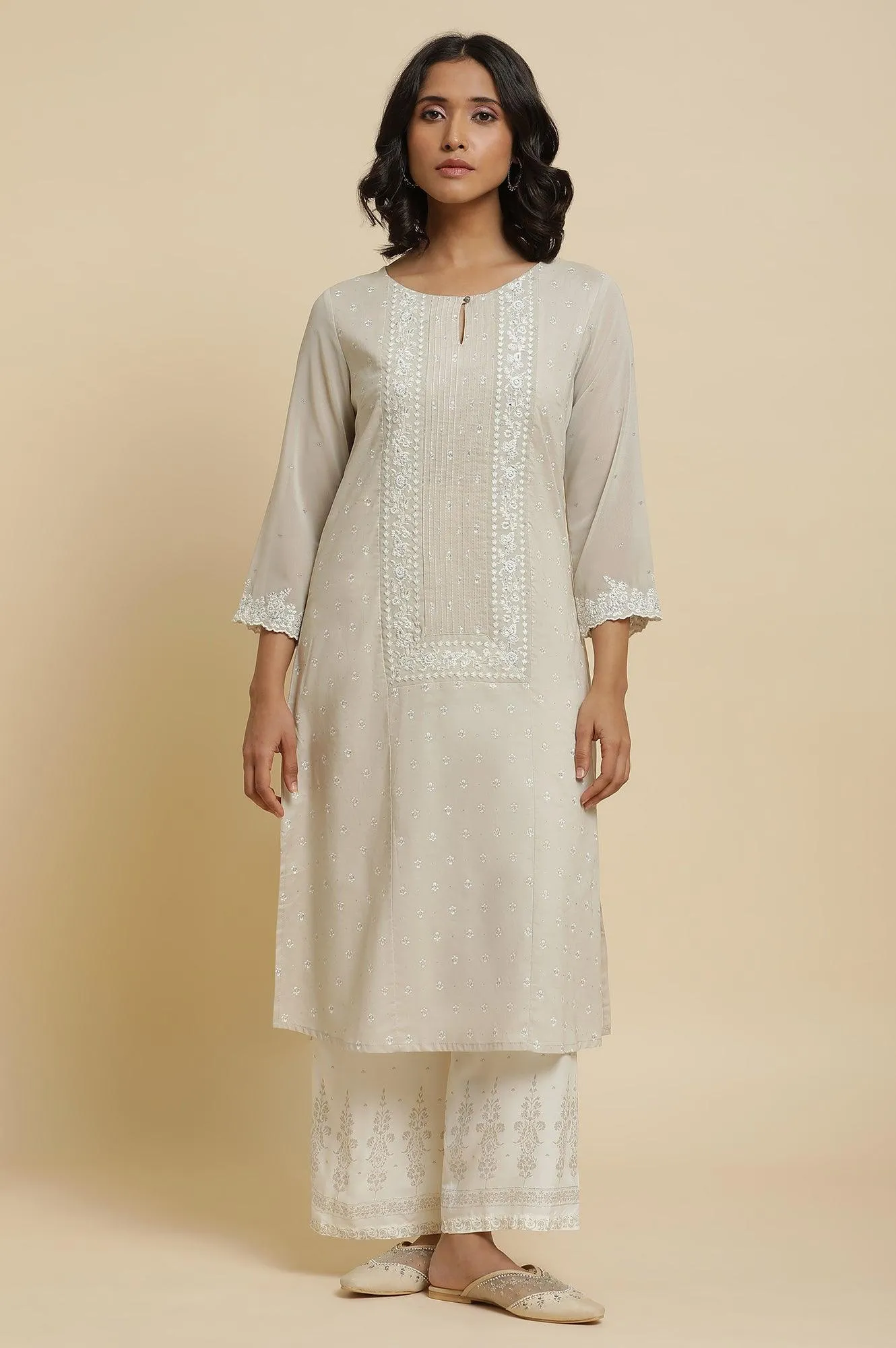 Grey Embroidered Kurta & Parallel Pants Set
