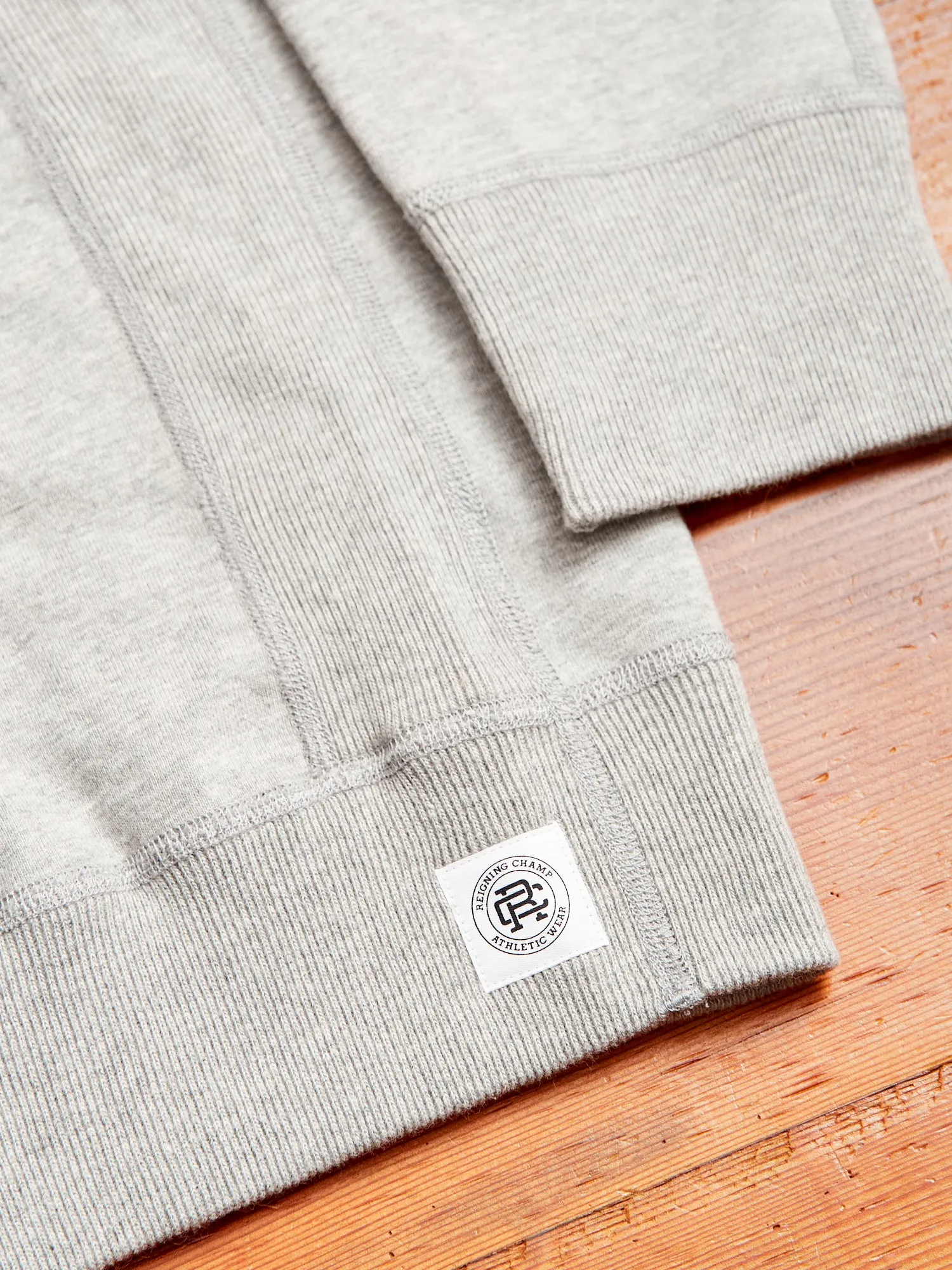 Pullover Hoodie in Heather Grey