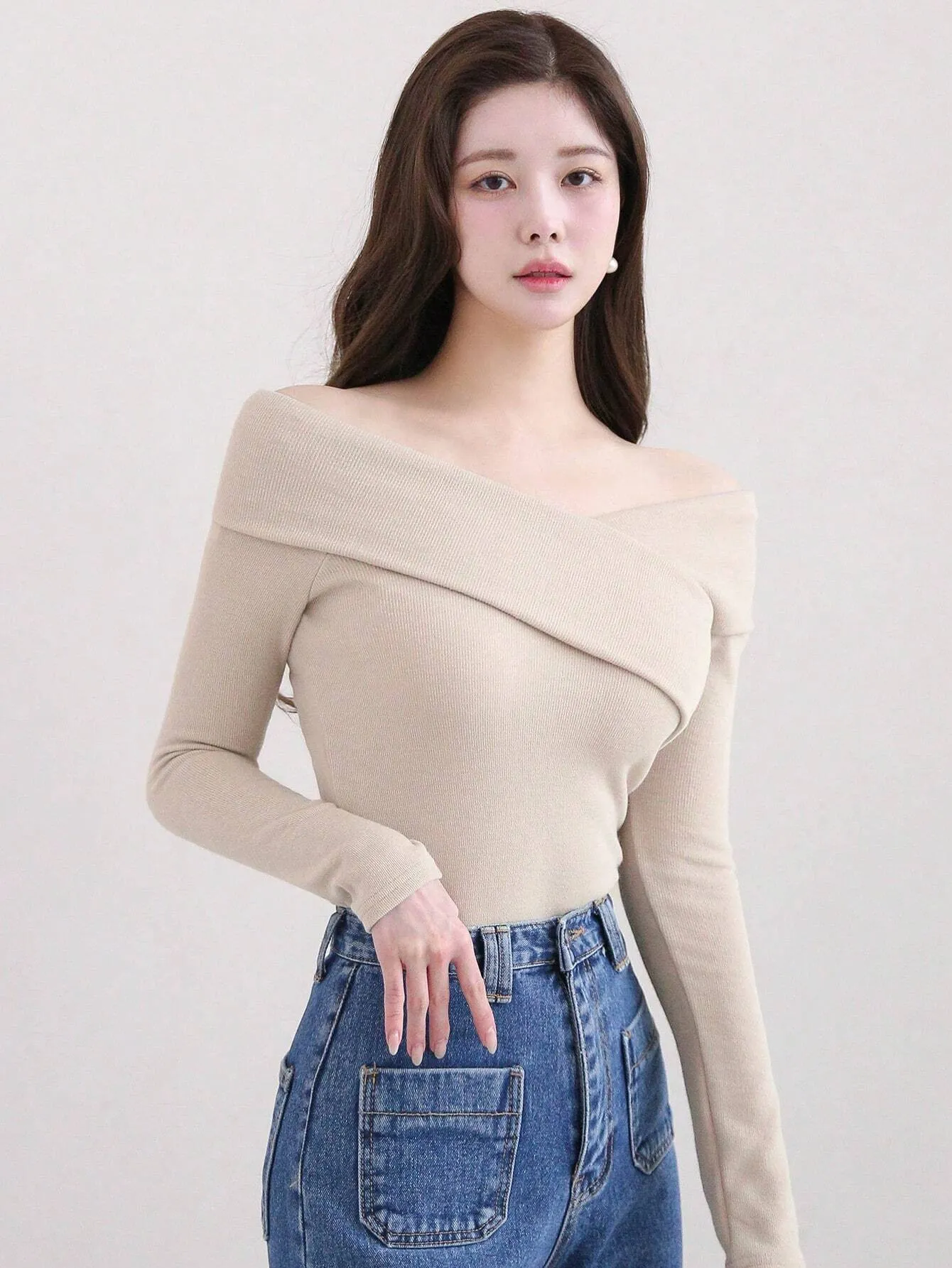 SHEIN DAZY Women's Solid Color Lapel Off-Shoulder Elegant Mid-Length T-Shirt, Autumn