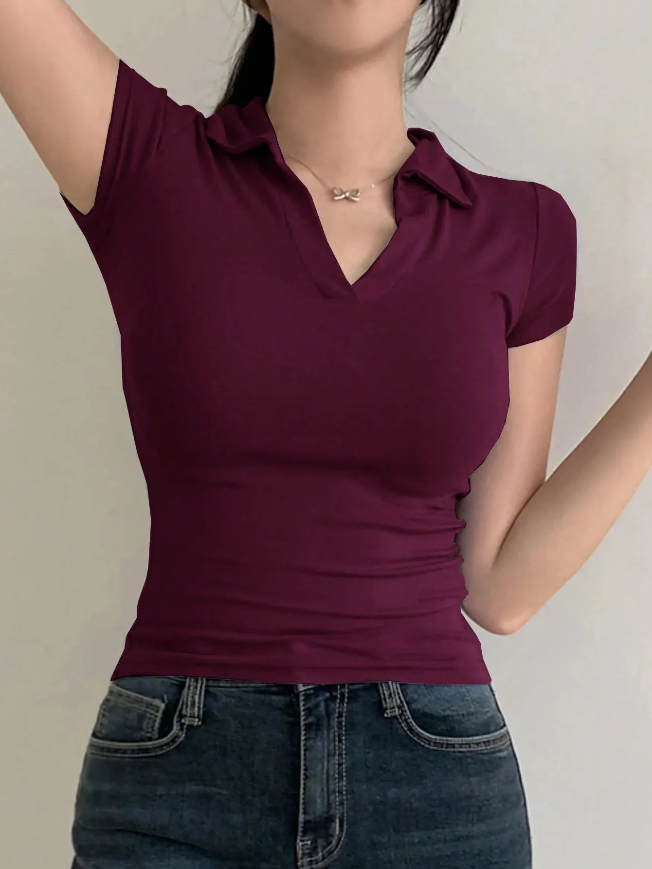 SHEIN DAZY Women's Solid Color Lapel Short Sleeve V-Neck Simple Tight Polo Neck T-Shirt