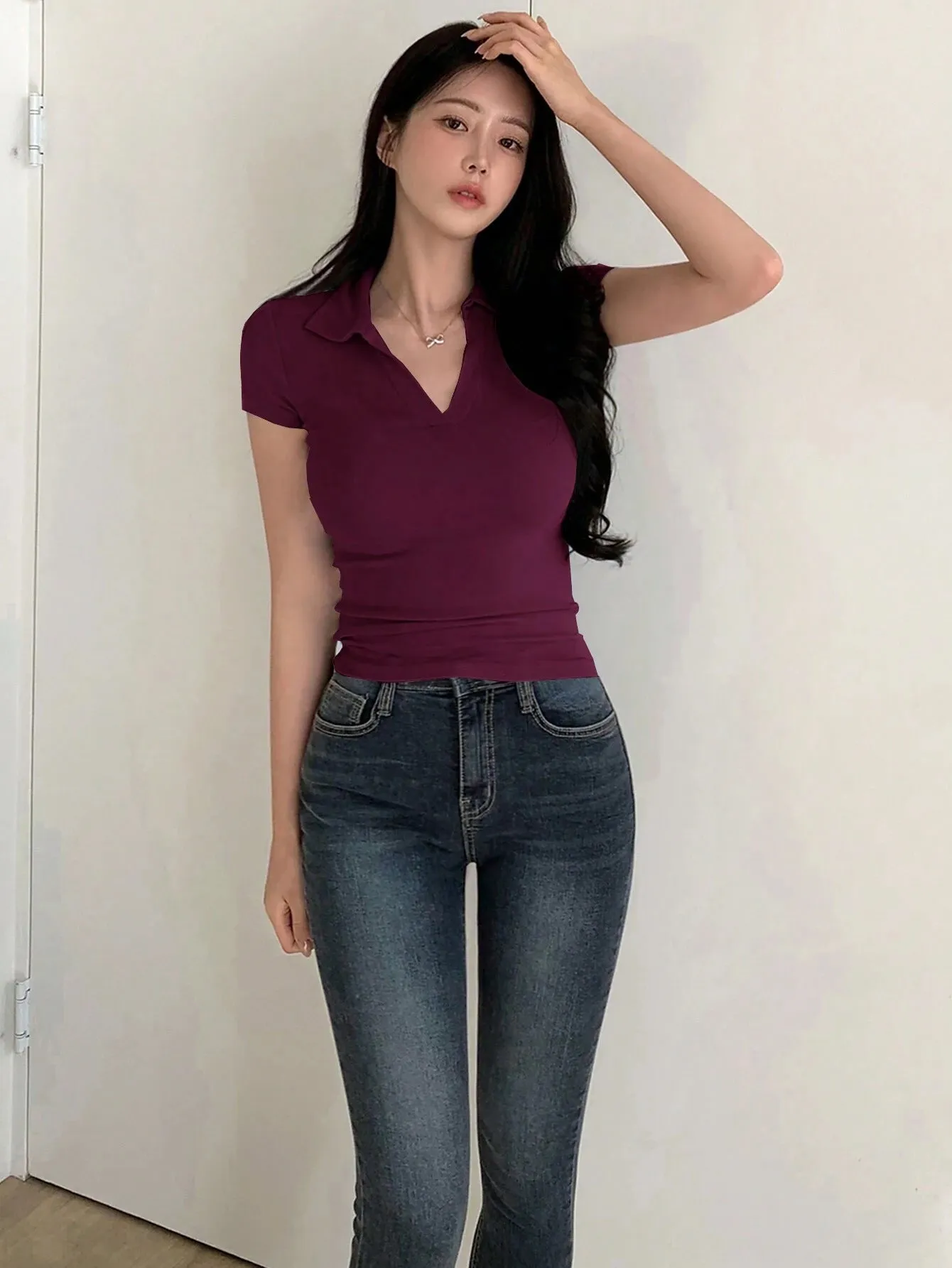 SHEIN DAZY Women's Solid Color Lapel Short Sleeve V-Neck Simple Tight Polo Neck T-Shirt
