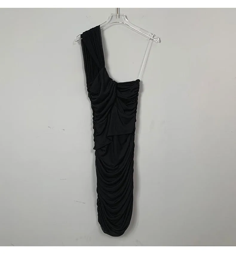 Spring/Summer New Off-shoulder Irregular Pleated Bodycon Dress