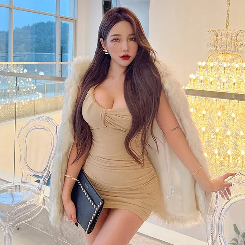Spring/Summer New Off-shoulder Irregular Pleated Bodycon Dress