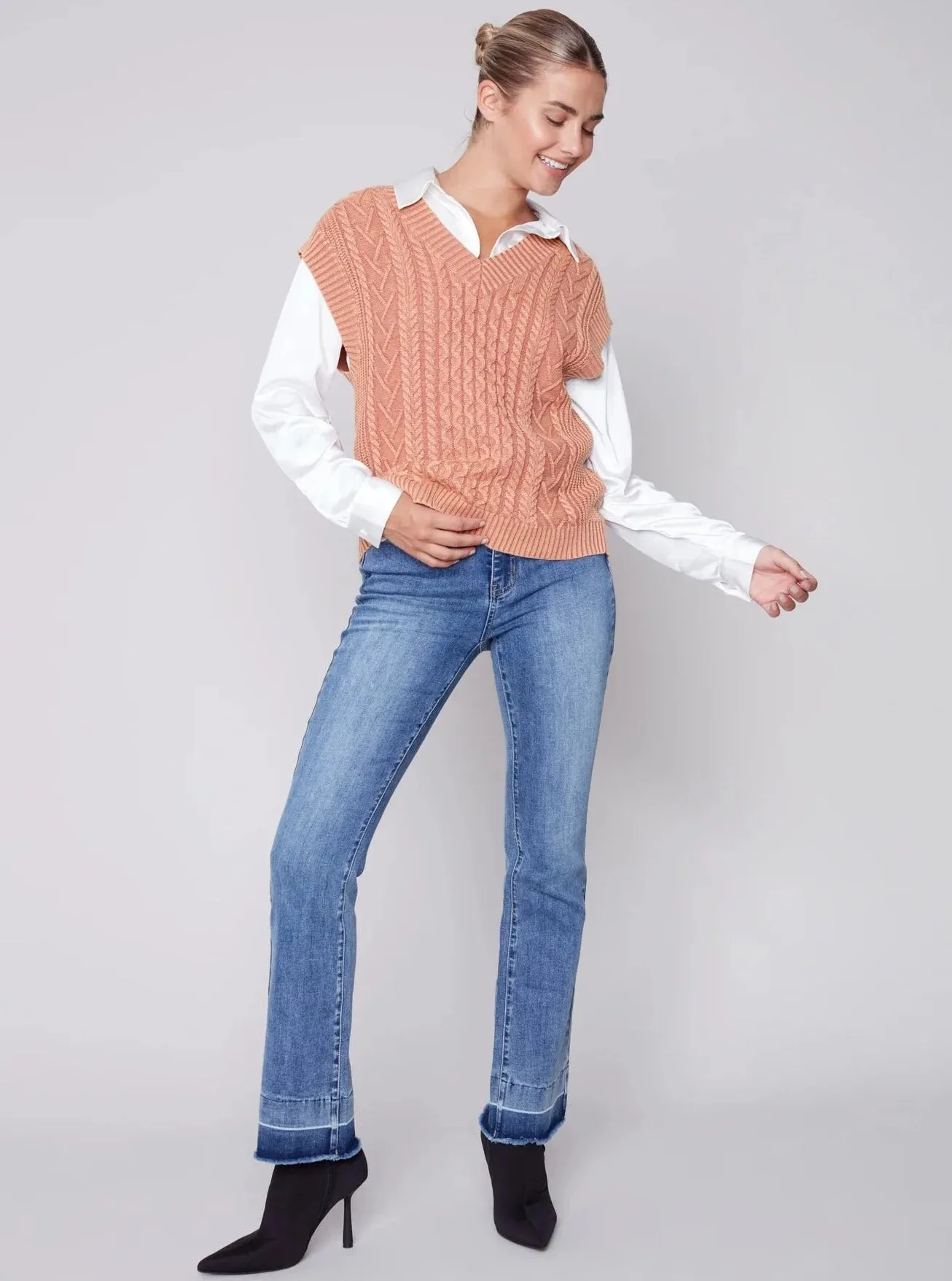 V Neck Cable Knit Sleeveless Vest [Cider-C2527]