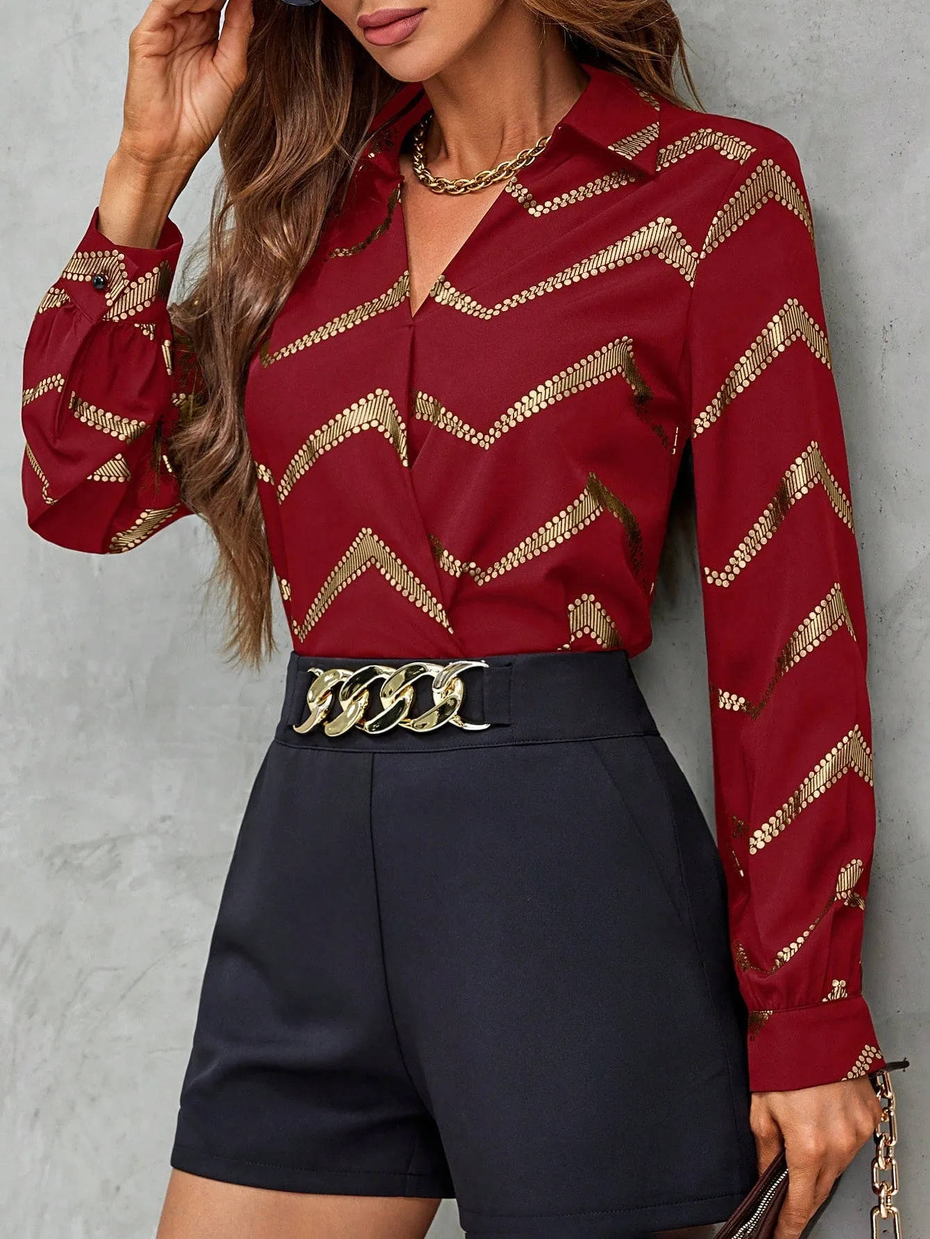 Women'S Lantern Sleeve Shirt With Gold Printed Pattern